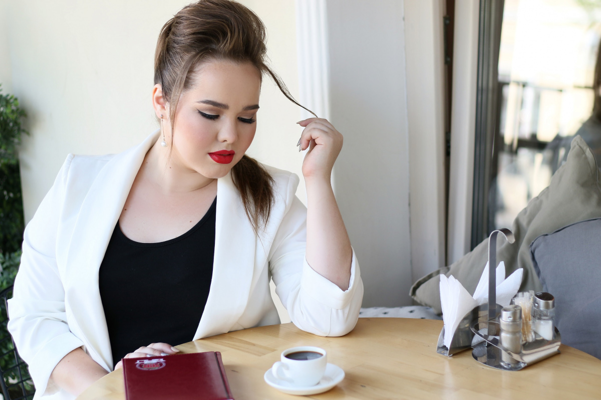 ПОИСК РАБОТЫ. Как фото в резюме влияет на карьеру?  - Fashion Box – фото № 9