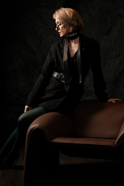 Заказать индивидуальную фотосессию в 2-х образах в Москве - по выгодным ценам от компании Fashion Box

 – фото № 7