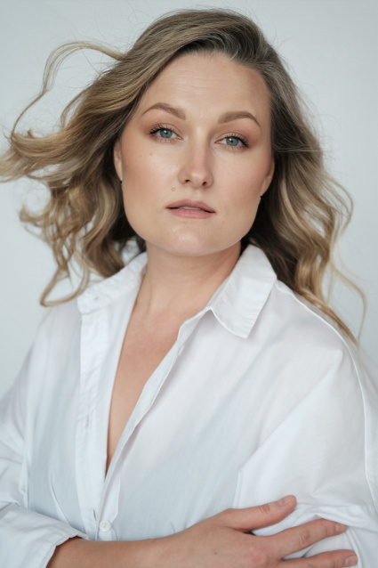 Заказать индивидуальную фотосессию в 2-х образах в Москве - по выгодным ценам от компании Fashion Box

 – фото № 5