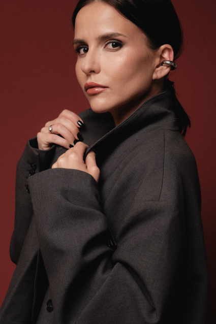 Заказать индивидуальную фотосессию в 2-х образах в Москве - по выгодным ценам от компании Fashion Box

 – фото № 15